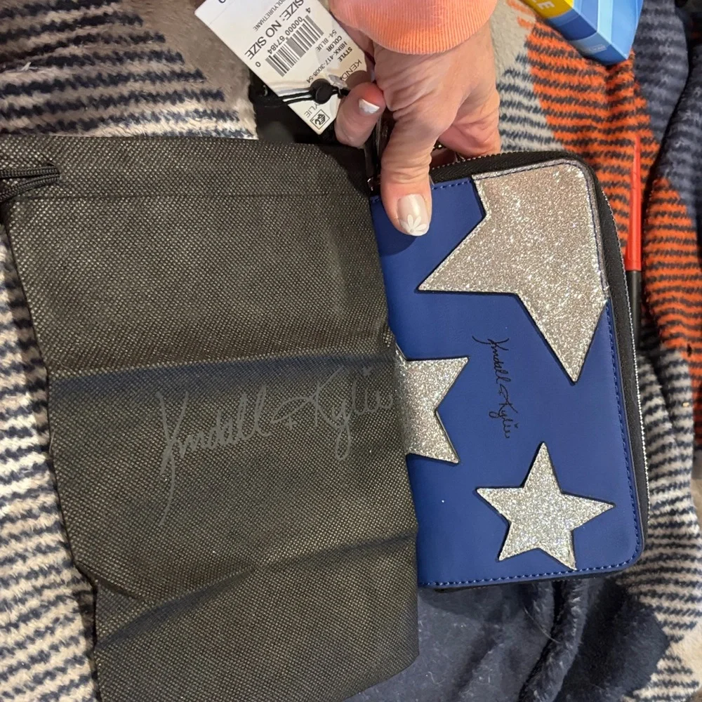 Kendall + Kylie NWT Blue Glitter Star Zip Around Wallet Wristlet Phone Organizer